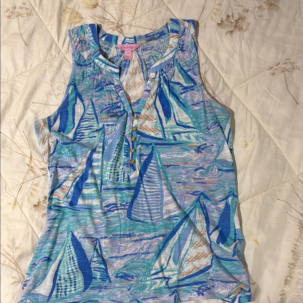 Lilly Pulitzer Blue and White Sleeveless Tank Top